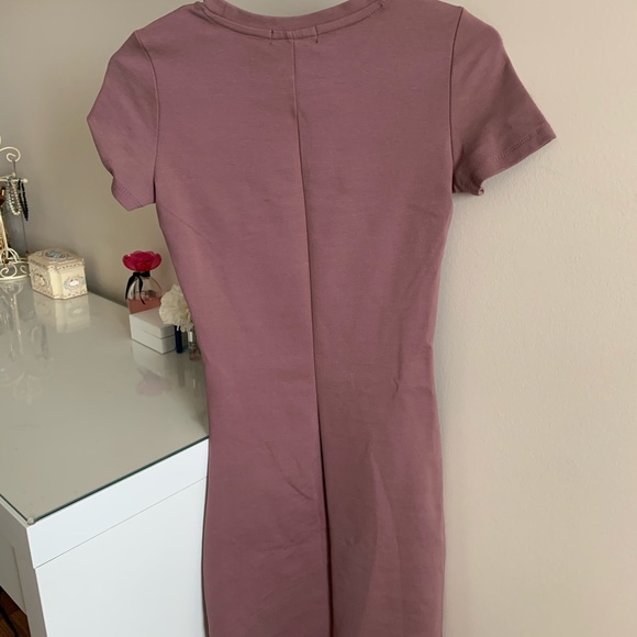 Mauve fitted dress - Picture 3 of 3